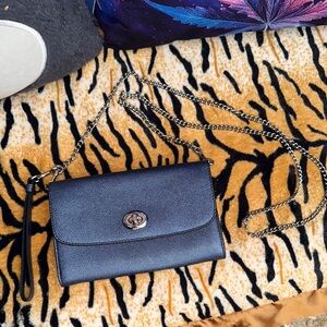 Coach blue metallic Chain Strap crossbody / clutch damaged